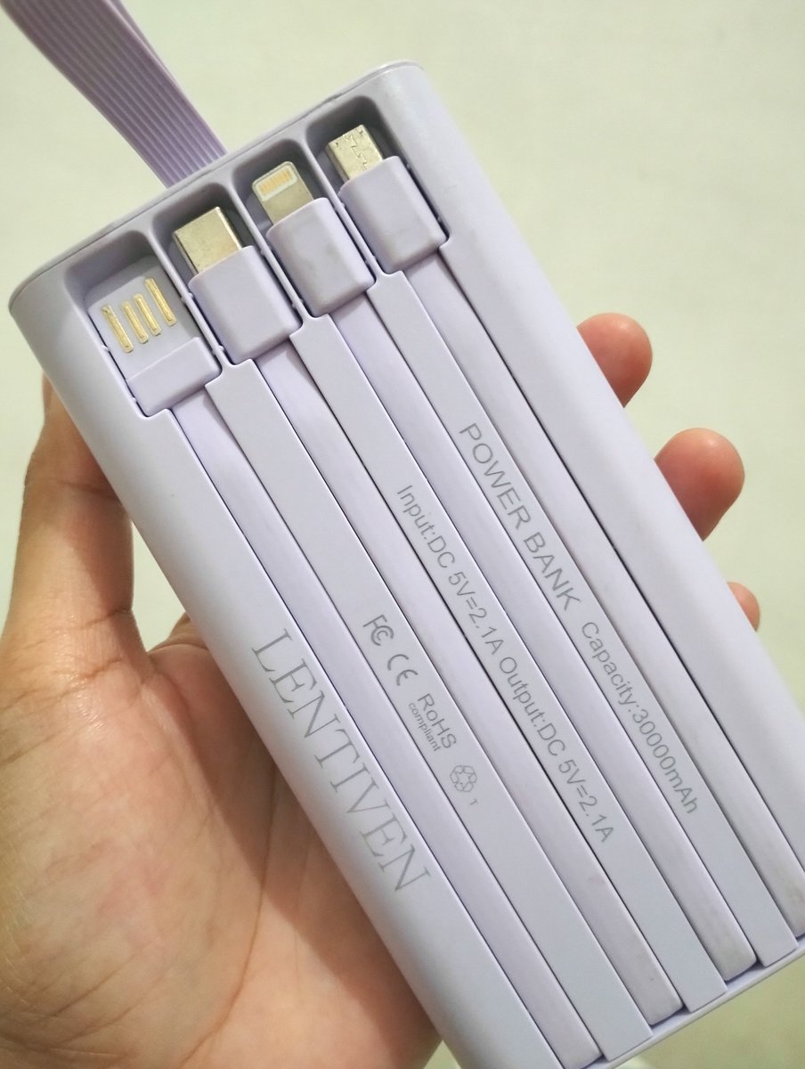 skiesllaaaaaa's tweet photo. Black out belum terjadi, tapi aku udah mode survival 😭🤌🏻

Minimal buat jaga HP tetap nyala buat cek info, chat keluarga, sama scroll bentar biar gak panik 🤣

Yang belum punya powerbank cadangan, mending siapin dari sekarang sih 👇🏻

https://t.co/tggxNEOFWw https://t.co/Pm9OIZkqB0