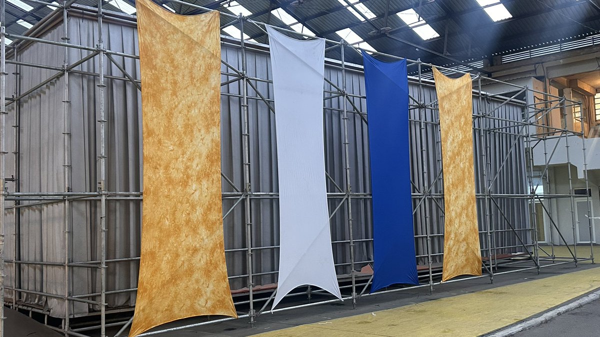 LL_Presa's tweet photo. La IM se puso la celeste , se viene la FAN FEST en el Espacio Modelo . Vamoooo Uruguay !!!! Se viene la fiesta con pantalla GIGANTE 💪💪💪 https://t.co/ZvlH1I6b5s