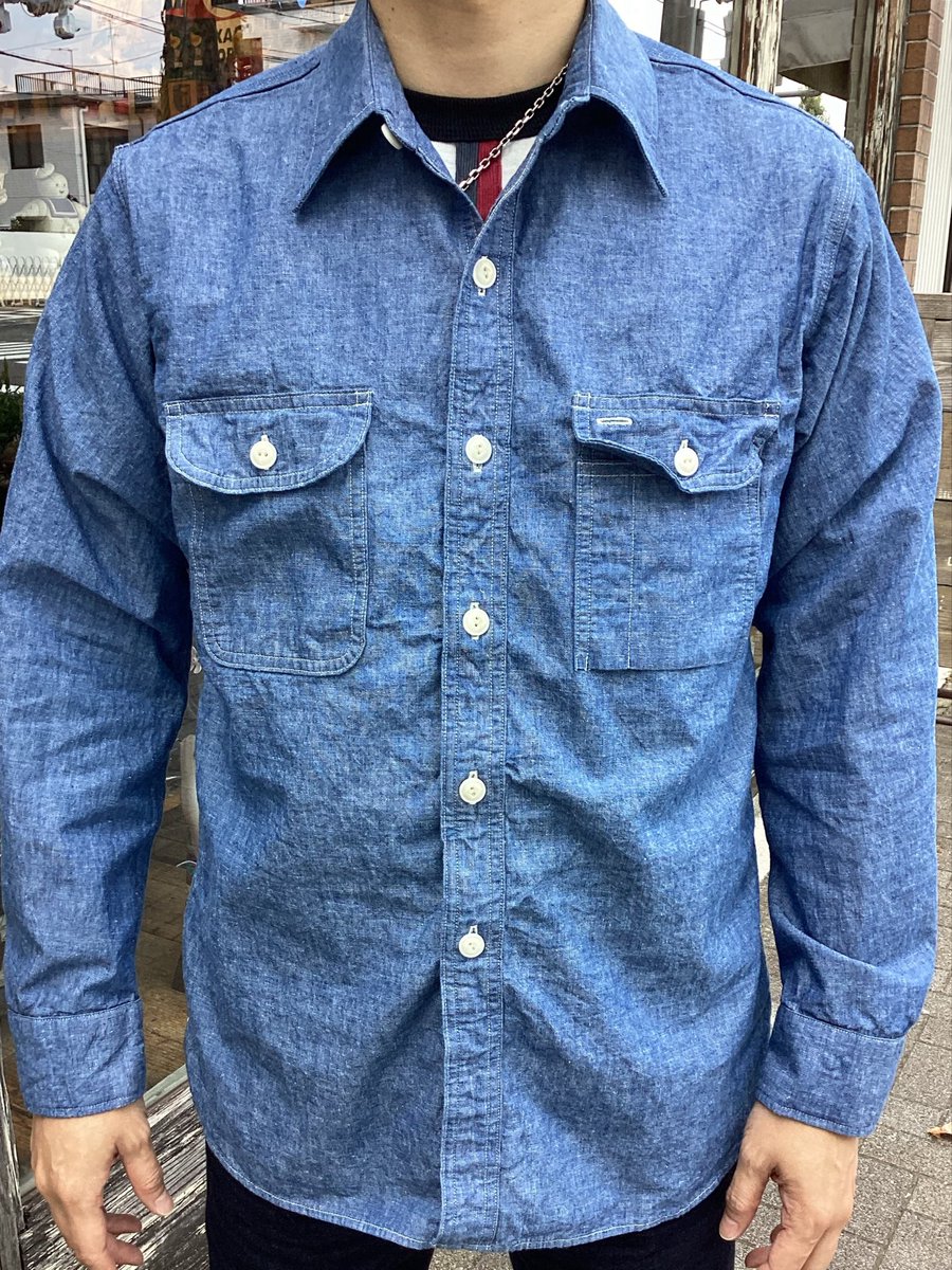 porkys_jeans's tweet photo. 入荷情報!
Warehouse「Lot.3048 “Big Yank Type Chambray Shirt”」¥25300
#porkys #ポーキーズ
#kyoto #京都
#アメカジ #円町
#入荷情報
#warehouse #ウエアハウス
#workshirt #ワークシャツ
#chambray #シャンブレー https://t.co/vWRB7qLKby