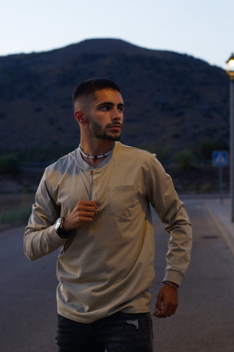 MAGCOMSEN1's tweet photo. Comfort meets confidence. ☕💪

🏃‍♂️ 𝐇𝐞𝐥𝐥𝐨𝟐𝟎 (𝟐𝟎% 𝐎𝐅𝐅) 📷https://t.co/r1XDzWngCb https://t.co/z2IOtQpy9y
