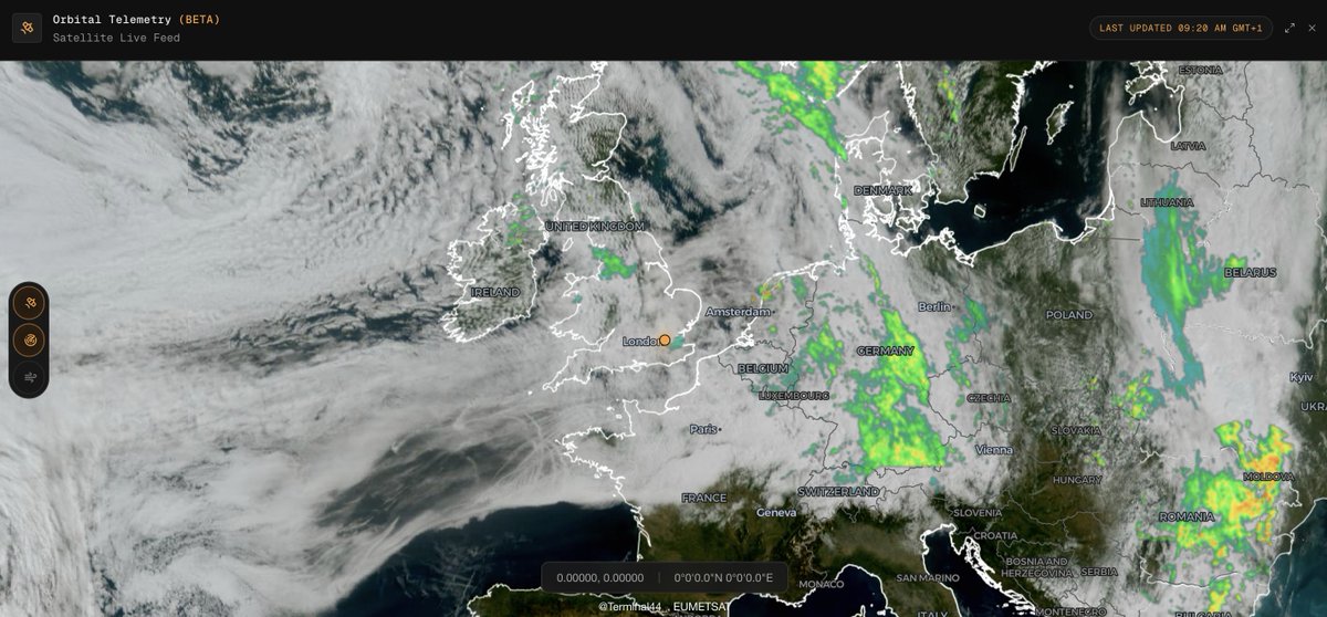 Terminal44_'s tweet photo. No rain but cloudy london https://t.co/eZBuOj9RLq