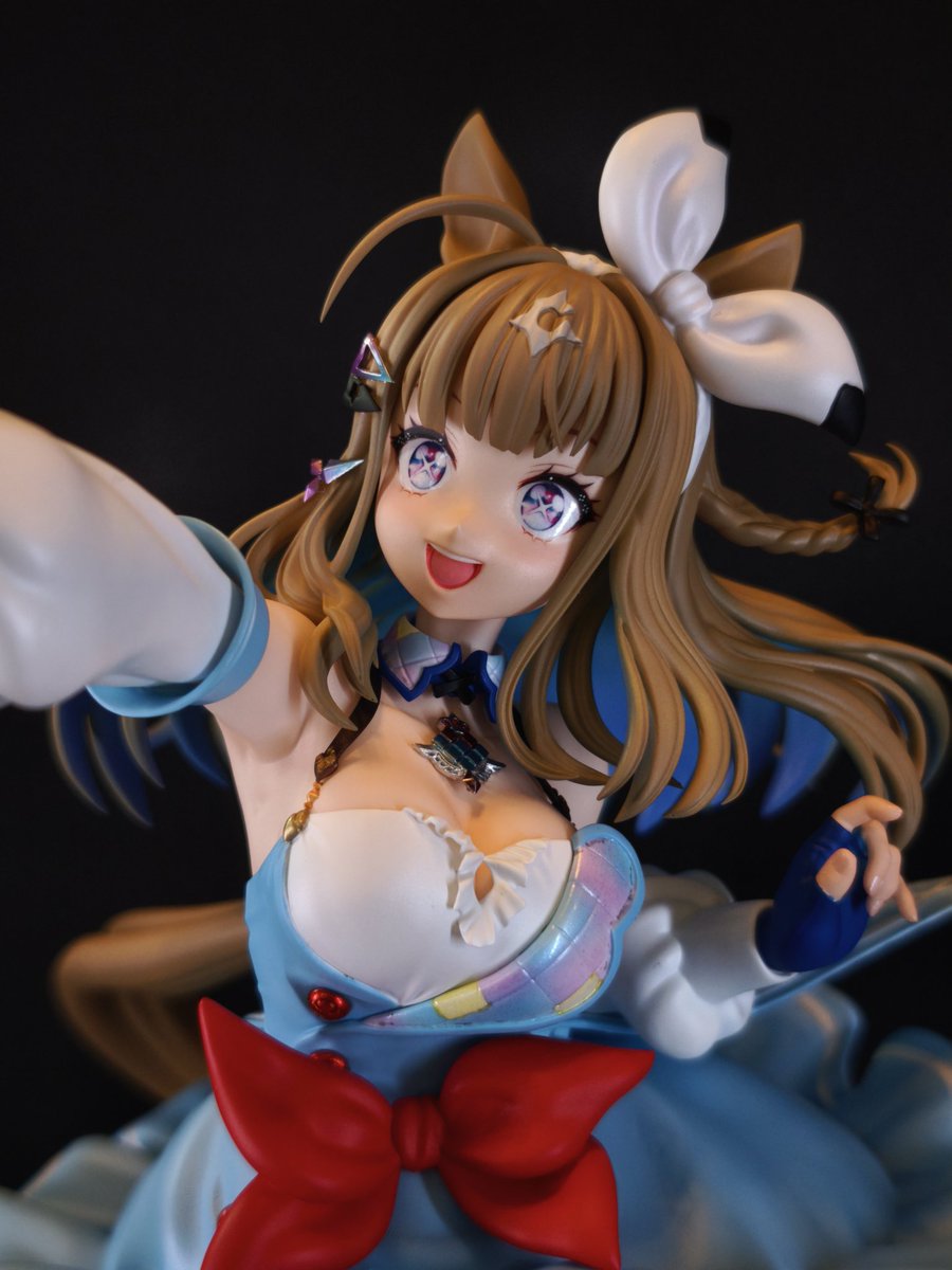 ikedatys1029's tweet photo. 原型こん様（@Aoto46 ）
塗装　私
ウマ娘プリティーダービーよりアーモンドアイ完成しました。
組み上げた時のボリューム感は圧巻です。瞳デカールに加筆してぱっちり瞳に仕上げ。台座は重さに耐えるアルミ合金。躍動感あふれる造形です。 https://t.co/Lu1vOGQ3pF
