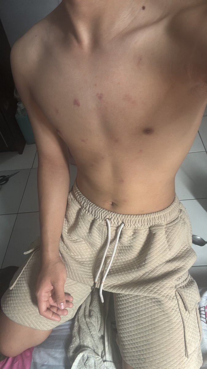 zeon1ck's tweet photo. after sex🥵 https://t.co/vPLSI1sBZk