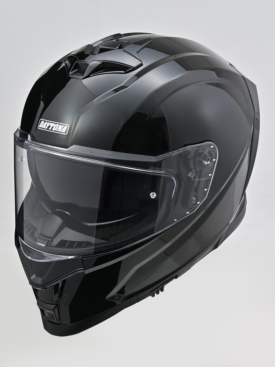 DAYTONA_JP's tweet photo. 【新商品】
街乗りからツーリングまで幅広く対応するスタンダードフルフェイスヘルメット新発売！

空力性能の優れる帽体形状。スポーティなサイドシルエット。ベンチレーションに優れ、インナーバイザーやスピーカーホールなど基本装備も充実。

◆DN-012SV
カラー：マットブラック、ブラック、ホワイト
サイズ：Ｓ、Ｍ、Ｌ、ＸＬ
https://t.co/iic6Gd96Yz 

#デイトナJP