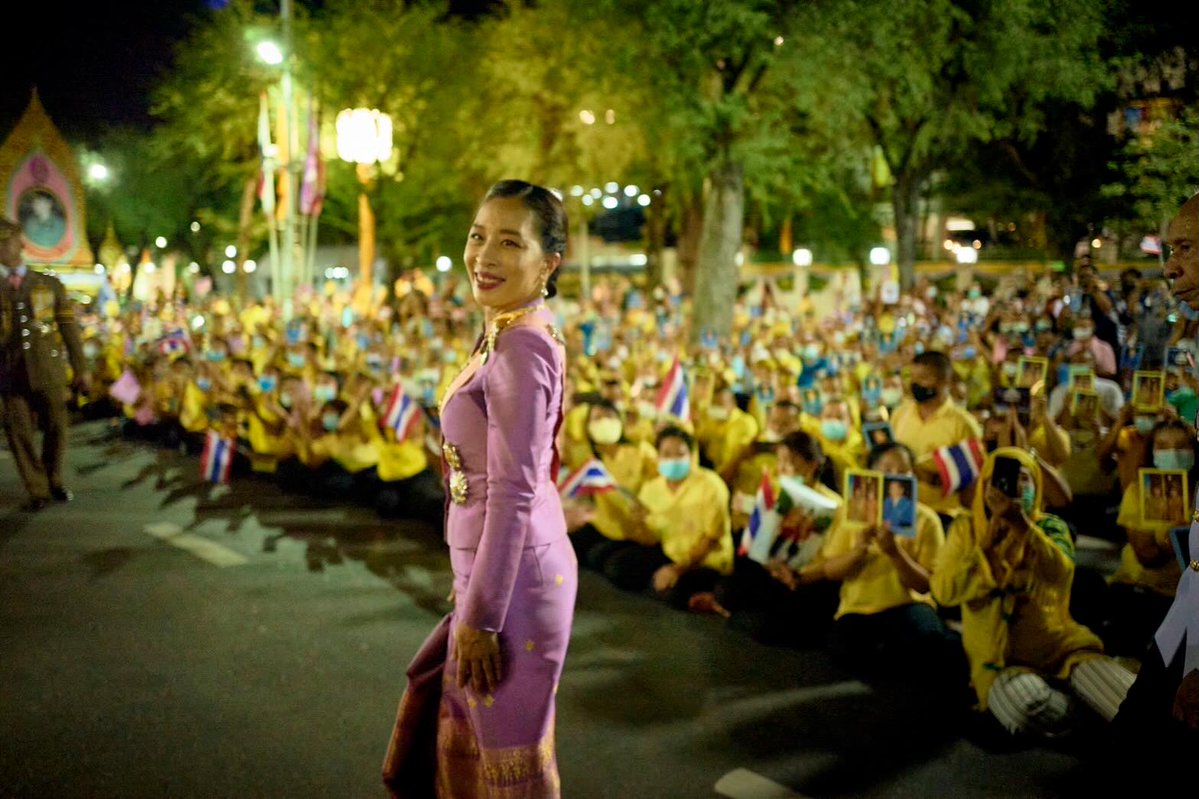 samunchon_'s tweet photo. In My Loving Memory of My Sister #hrhsirivannavari 

น้อมรำลึกในพระมหากรุณาธิคุณ ด้วยเกล้า
สมเด็จพระเจ้าลูกเธอ ผู้ทรงศรี
#เจ้าฟ้าพัชรกิติยาภา อิสตรี
นเรนทิราเทพยวดี กรมหลวงราชสาริณีสิริพัชร มหาวัชรราชธิดา
https://t.co/8OQ0gBU9QH
ด้วยเกล้าด้วยกระหม่อม ขอเดชะ
ข้าพระพุทธเจ้า
สามัญชน https://t.co/oARSq5XrA1
