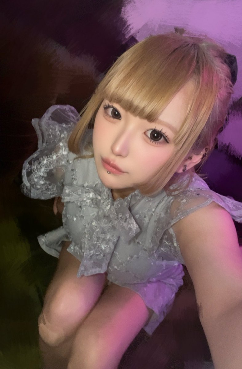 l48OX's tweet photo. います今日だけコンカフェ嬢引退
来店遠隔待ってます(⳻_⳺) https://t.co/7GGxKVS1Zn