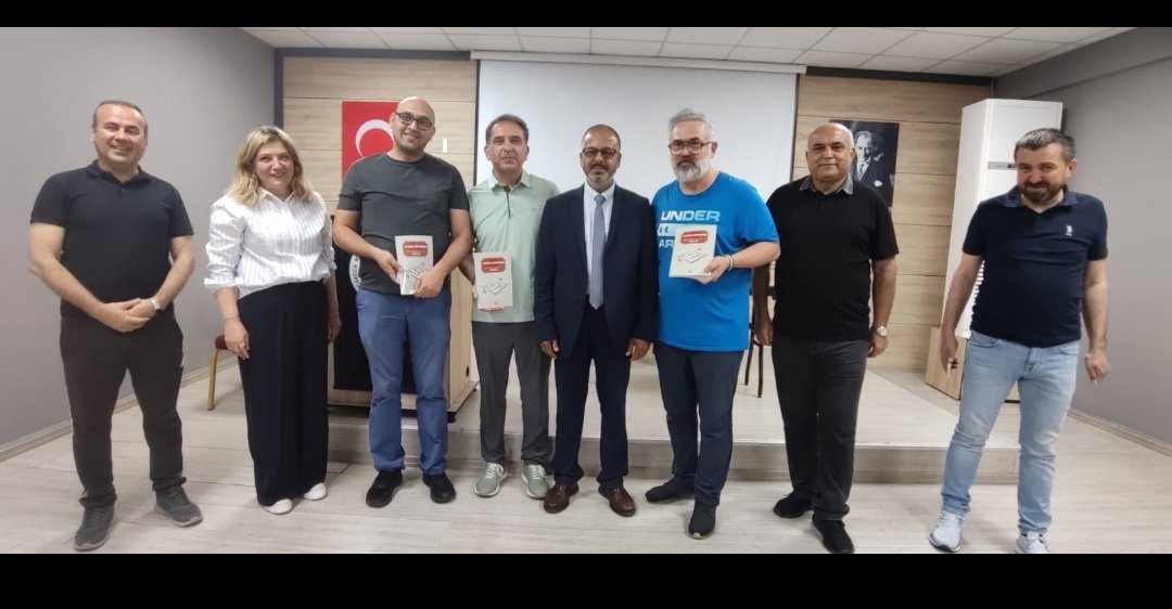 urfaisgb's tweet photo. YANGİN UZMANLIK EGİTİMİ @ozkan_meb @NecatMelik @ASIM_SULTANOGLU @meb_dhgm https://t.co/fueA6F0FJb