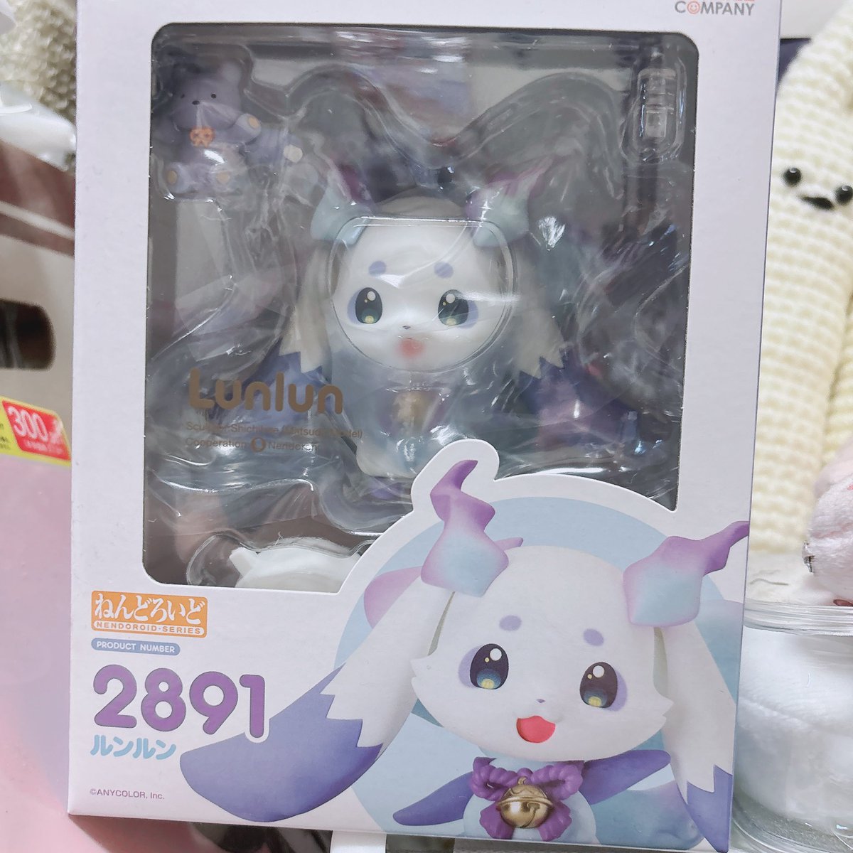ritsuktmt's tweet photo. ルンルンちゃんのねんどろいど届いたෆ
特典の台座も付いてきたから
ケース買ってきて飾ろう https://t.co/jnWwvCqBe3