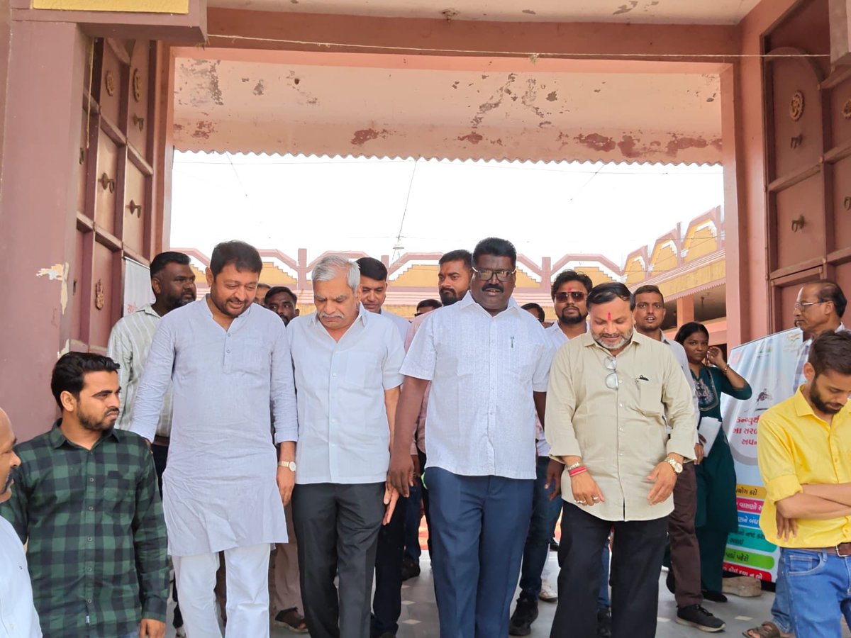dharmendrabapu_'s tweet photo. વિક્સિત ગુજરાત @૨૦૪૭' ના લક્ષ્યને સિદ્ધ કરવાના સંકલ્પ સાથ��� આજે કોયલી ગામ ખાતે જનકલ્યાણકારી શિબિરનું ભવ્ય આયોજન કરવામાં આવ્યું https://t.co/GxZZSztwBz