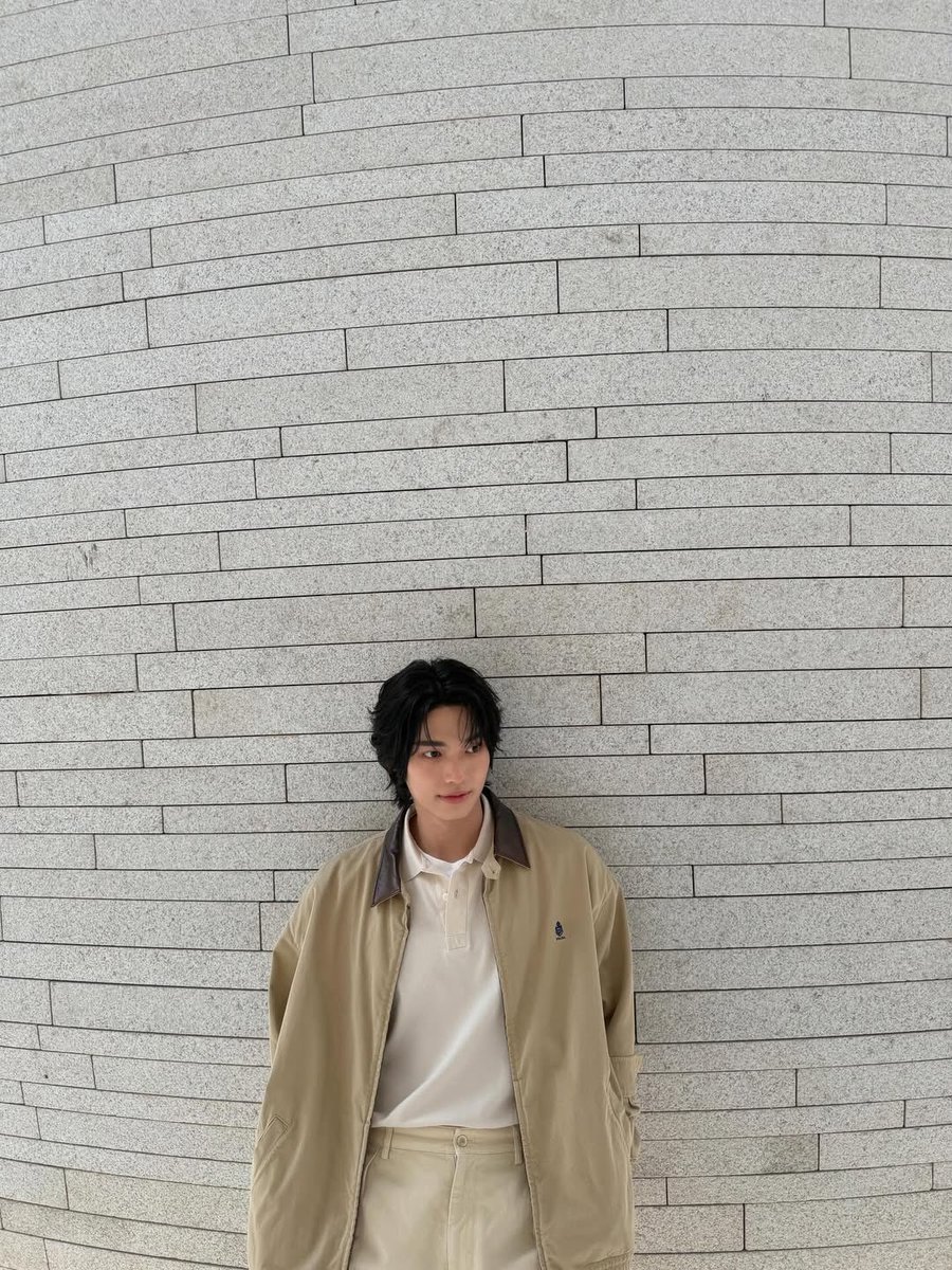 Jloveswin's tweet photo. Win Metawin IG Story Update 061126 (2)

A quick dose of culture in Shenzhen. @Prada #Prada

➡️ https://t.co/AzbvSuvZwx

WIN BA PRADA SHENZHEN

#PradaxWin
#winmetawin
@winmetawin https://t.co/zvSSKrianP