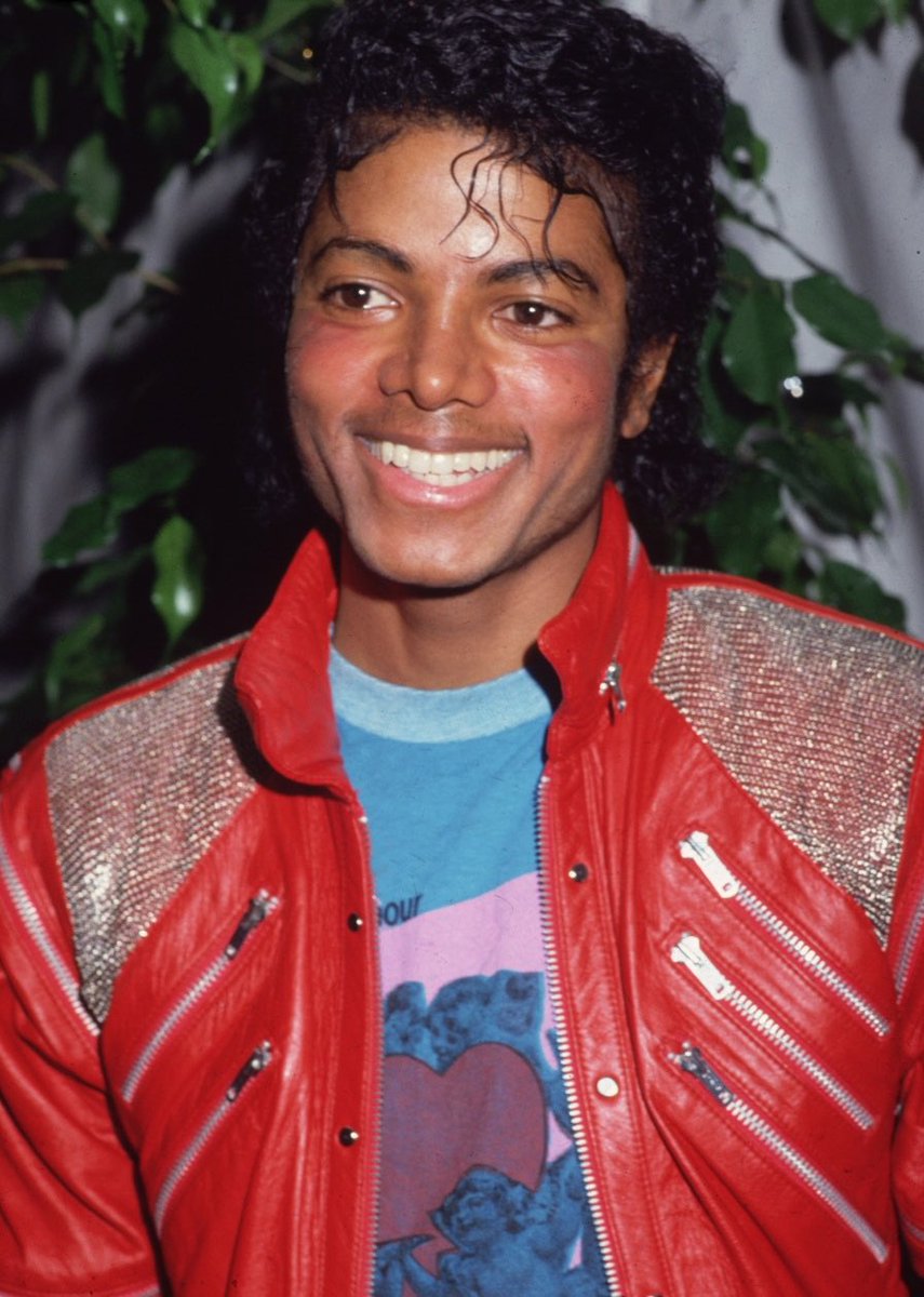 cmetogethr's tweet photo. michael was, is and always will be beautiful ♡ https://t.co/xdwwGbZ4xQ