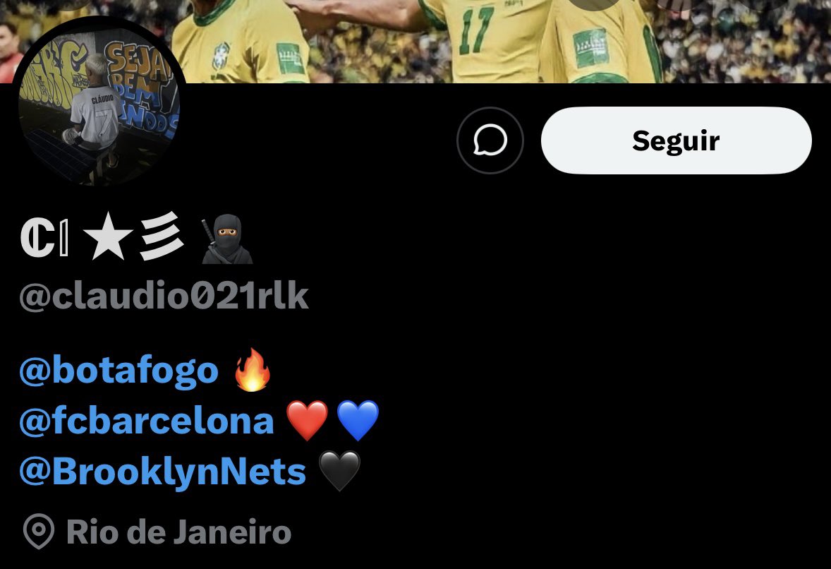 Odilonthomaz's tweet photo. @claudio021rlk @CentralDoBrega Barcelona e Brooklyn Nets… o cara que nunca saia da Pavuna. Se preserva. https://t.co/9639HkelaC