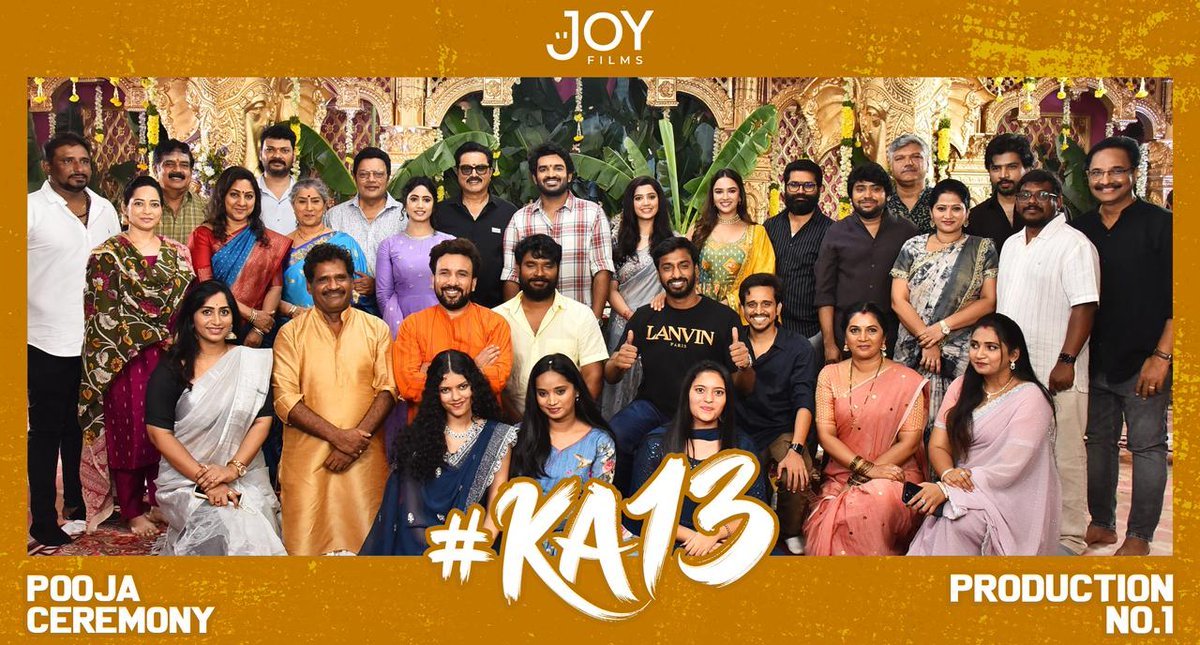 AnantapurCinema's tweet photo. Pooja Ceremony Of #KA13 🤩❤️
And #KA13 ROLLING from today! 💥
@Kiran_Abbavaram FOR THE FIRST TIME AS HERO & DIRECTOR 👊🏾
Heroine - #DevikaBhat
DOP - @daniel_viswas
Music - #BheemsCeciroleo https://t.co/ujGSPnqCKu