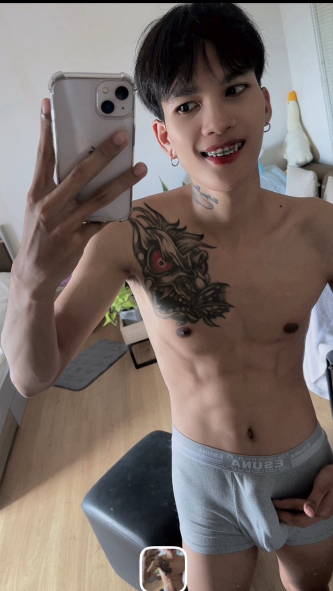 HiXxn96755's tweet photo. ท่าที่ชอบที่สุดคือ   ท่าขยี้🤪 https://t.co/xIr0yXo0Y3
