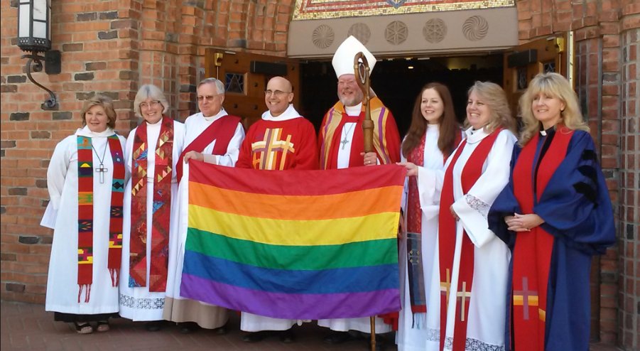 ClassicStewie's tweet photo. @TiddleToodle @FromKulak Without a doubt - but the one thing that has prevented it's total retardation is the fact that Women aren't allowed to be priests.

Protestantism, went from more conservative than Catholicism, to lame and gay when they ordained women.

If it is full of retards, purge them. https://t.co/4r1NogFpTy