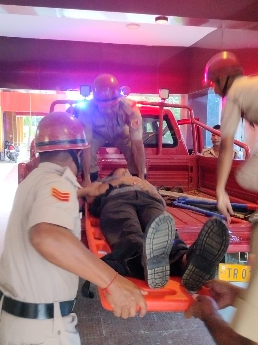 DisasterMgmtTRP's tweet photo. District Level Civil Defence Air Raid / Blackout Mock Exercise conducted on 11.06.2026 at SDM Office Jampuijala with the involvement of Civil Defence Volunteers &amp; Emergency Response Teams organized by District Disaster Management Authority,Sepahijala District. https://t.co/oOWJB0ThYL