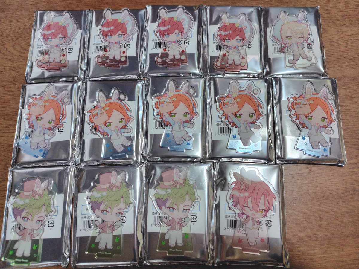 pe_ezZ's tweet photo. @2【交換/譲渡】あんスタ アニカフェ アクスタ 出張 キッチンカー
⦅譲⦆*一彩4 °藍良 ゆうた5 *ジュイス3 *舞珠
⦅求⦆望見 チトセ / 定価
*の譲渡は無印も同数お迎え下さい

❁⃘ 6/13池袋手渡し
難しいとは思いますが気軽にお声掛け下さい◎ https://t.co/Y1TQKVGKKs