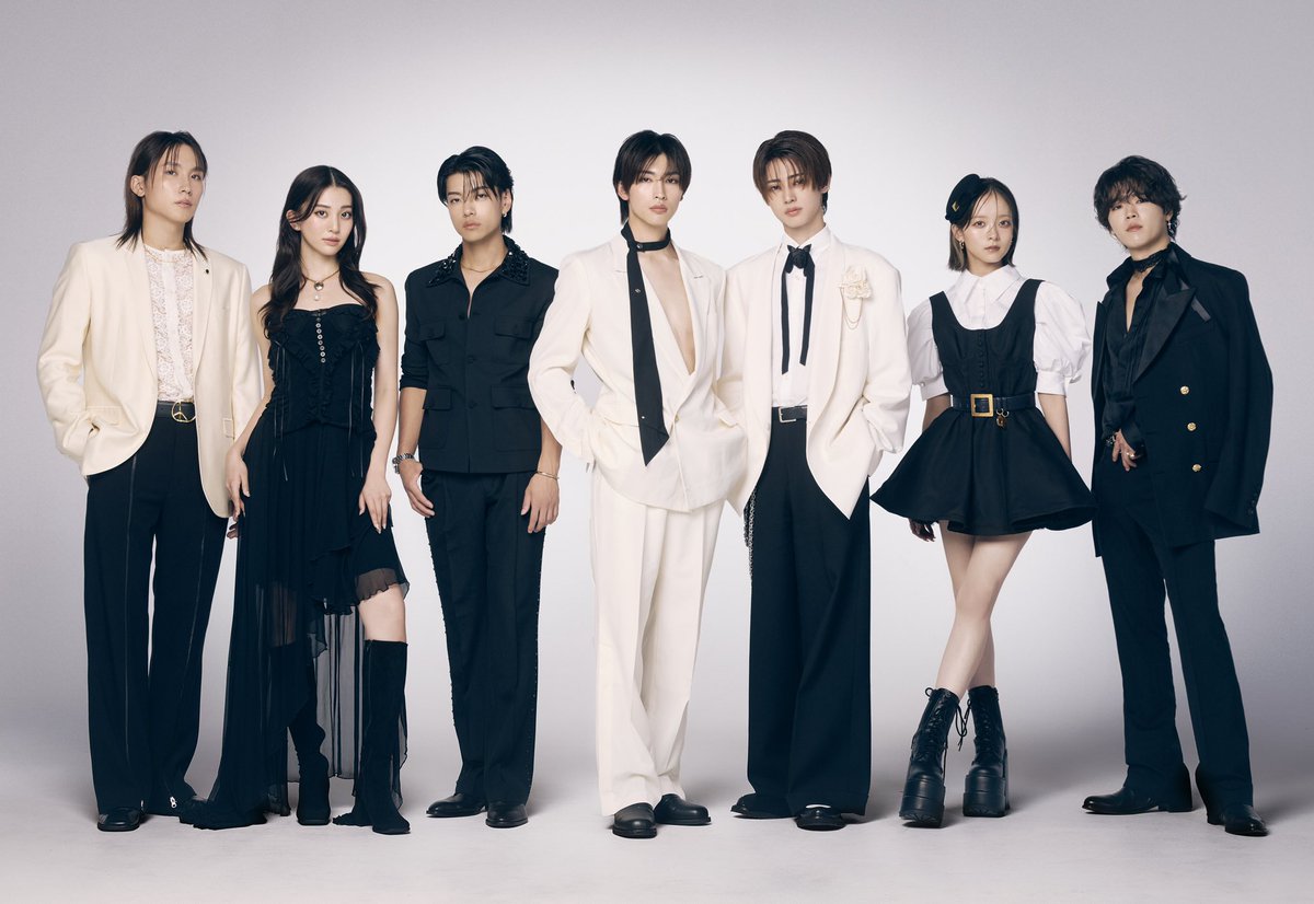 genic_staff's tweet photo. 【WEB掲載情報】

／
B-PASS online
#GENIC インタビュー掲載🌈
＼

今のGENICを象徴する迫力満載のサウンド「THE TIME」インタビュー⏳

ぜひご覧ください💬
📝 https://t.co/AtyuFm1imE

@BP_40th
#GENIC_TIMES #THETIMES https://t.co/zCrNsFEK7G