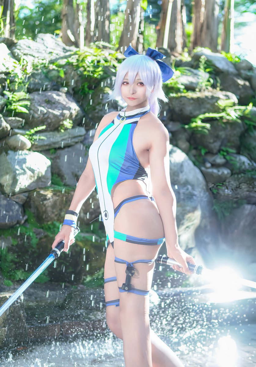 yunox1103's tweet photo. 【cosplay】
　　　
 < Fate/Grand Order >
                    水着 巴御前 (セイバー)

     「 鍛錬あるのみにて！ 」

 photo  @rinia2563 
 Studio @shiroyamastudio
 #cosplay https://t.co/aNF0rC61mz