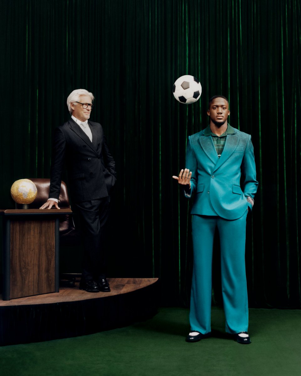viewsfrance's tweet photo. Ibrahima Konaté photographié par Elliot Hensford pour la sixième édition de Views Magazine. 📸 https://t.co/Vck81hIkFe