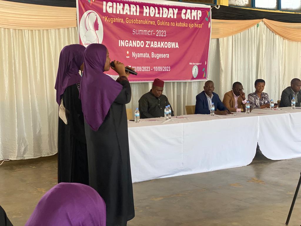 IgikariTribe's tweet photo. When girls are given a safe space to speak, they do not whisper; they roar🌸

Our dialogue sessions are designed to give young girls that. 

Every circle we hold is one more girl who knows she is not alone

#Igikari #SafeSpace #GirlsEmpowerment #Rwanda #YouthLeadership #Kigali https://t.co/EZr6twtWgt