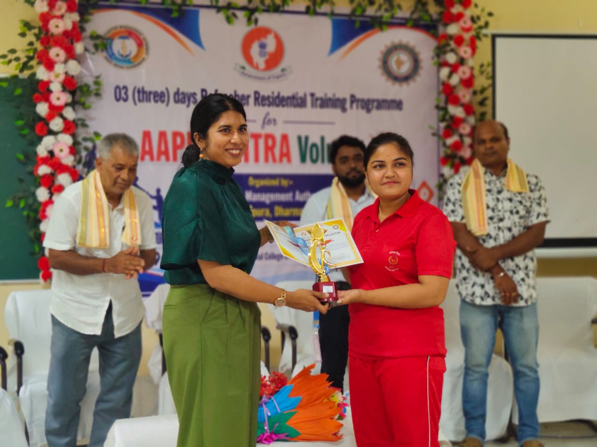 DisasterMgmtTRP's tweet photo. Closing Ceremony of Three Days Refresher Residential Training Programme for Aapda Mitra Volunteers commenced from 09/06/2026-11/06/2026 conducted at RCPE Panisagar organized by the District Disaster Management Authority, North Tripura District. https://t.co/iTb034X9Jm