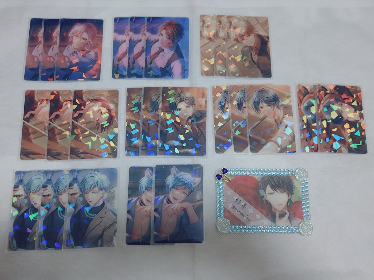 mememiry's tweet photo. 【交換】スタマイ  UR Card Collection  UCC  ホロカ  A

譲→由井、夏目、桧山、大谷、槙、神楽、日向

求→青山、関(優先ないのでどちらでも)

郵送での交換。
1点からでもお声掛けお待ちしております！ https://t.co/5FM7rzAzqE