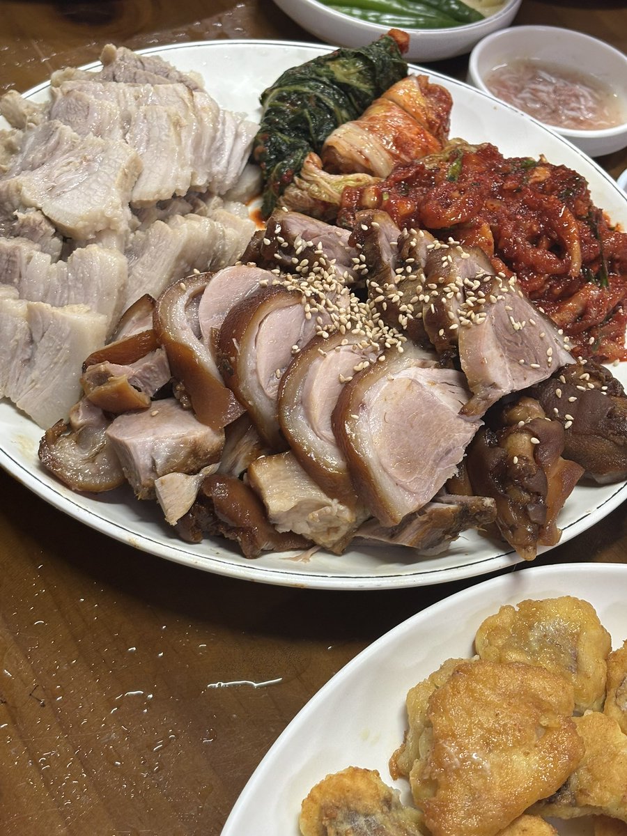 봄이 식사계정 tweet media