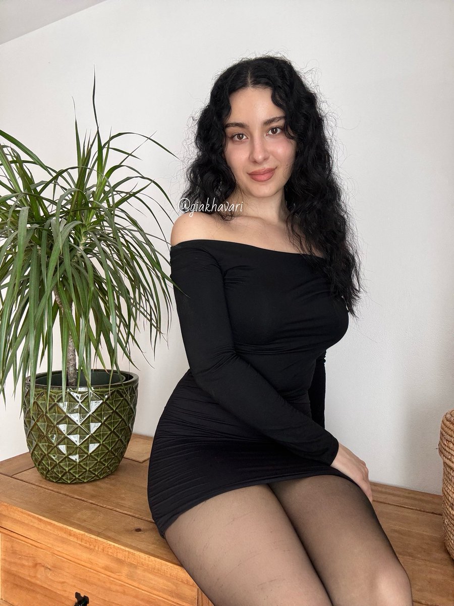 Gia tweet media