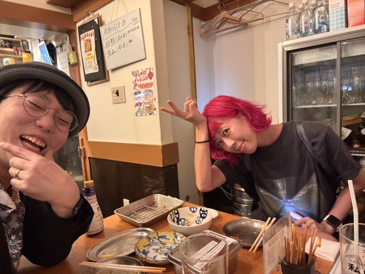 rick_3776's tweet photo. 変���らんオタクとめっちゃ変わったオタク https://t.co/uDvDsEuT5X
