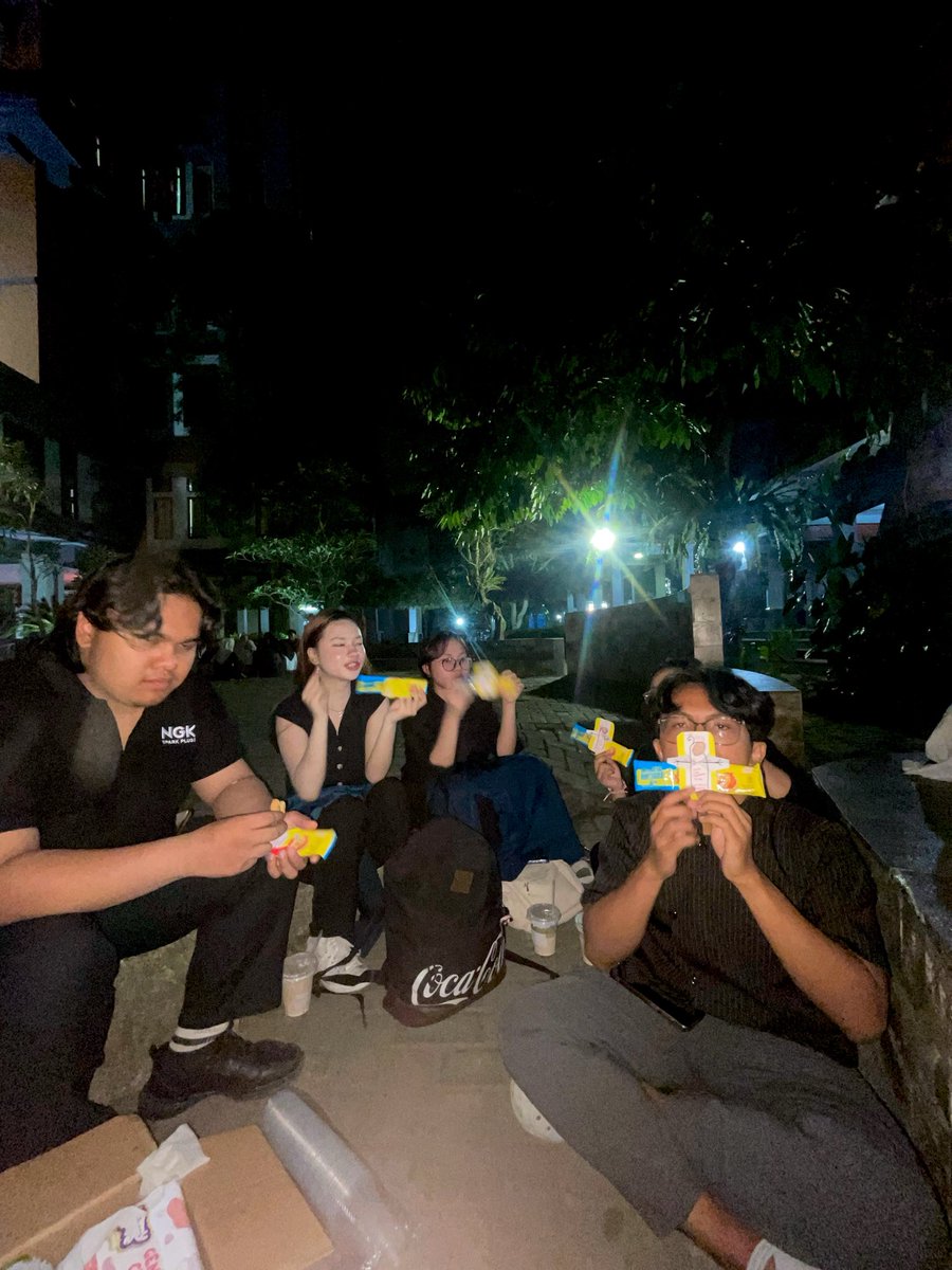 whog4f's tweet photo. My anak2 guah https://t.co/iGpqU7PuUV