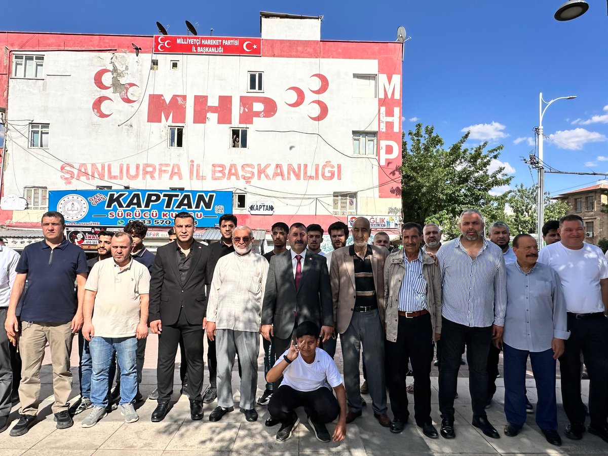 Sanliurfa_MHP's tweet photo. Toğal Ailesi, İl Başkanımız Sayın Ecz. Osman Mutlu’ya hayırlı olsun ziyaretinde bulundu.

Nazik ziyaretlerinden dolayı kendilerine teşekkür ediyoruz. https://t.co/o0HbrqwnVA