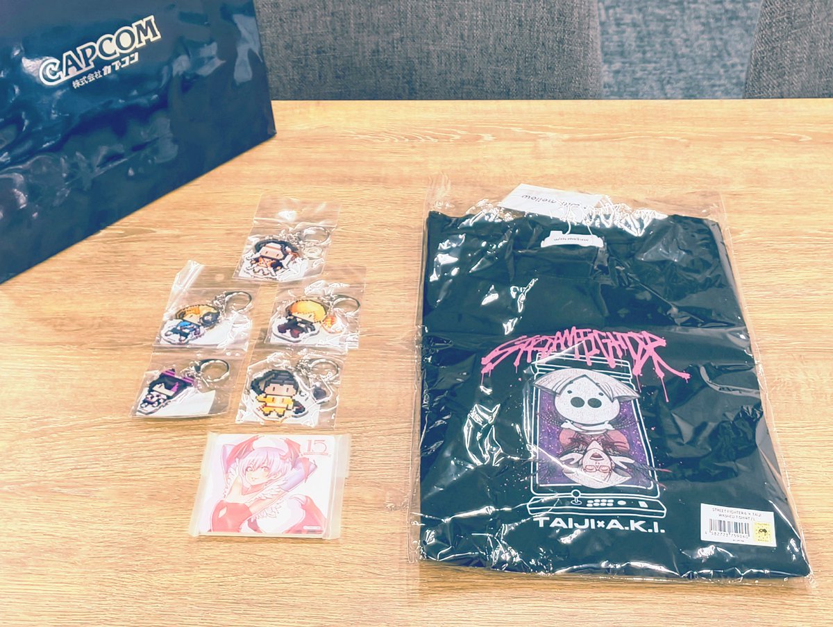 bitpulse's tweet photo. こんばんは🌃✨ 金曜日の夜ですね🥳 今年も色々と近づいてますので粛々と準備を進める毎日です💻🖱️ そんな中、今年TGSをメインで担当するNBチームのリーダーから差し入れを頂きました😊ｱﾘｶﾞﾄｳｺﾞｻﾞｲﾏｽ!! これを頂く＝全力を尽くすということですので頑張ります🌟 一週間お疲れ様でした🥂✨ https://t.co/i7dV1g52NI