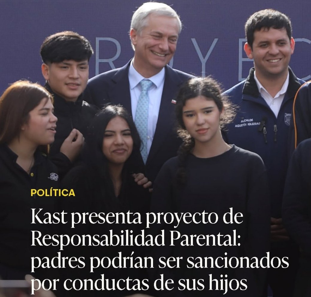 TarquinoPaspala's tweet photo. El Larry no trae nada bueno, ahora propone un proyecto de ley sobre la responsabilidad parental, q establece sanciones graves a los padres por omisiones en la crianza.

Y esto aplica solo para las familias obreras o también para las familias q tienen hijos q destruyen grifos? https://t.co/0kMsJL8988