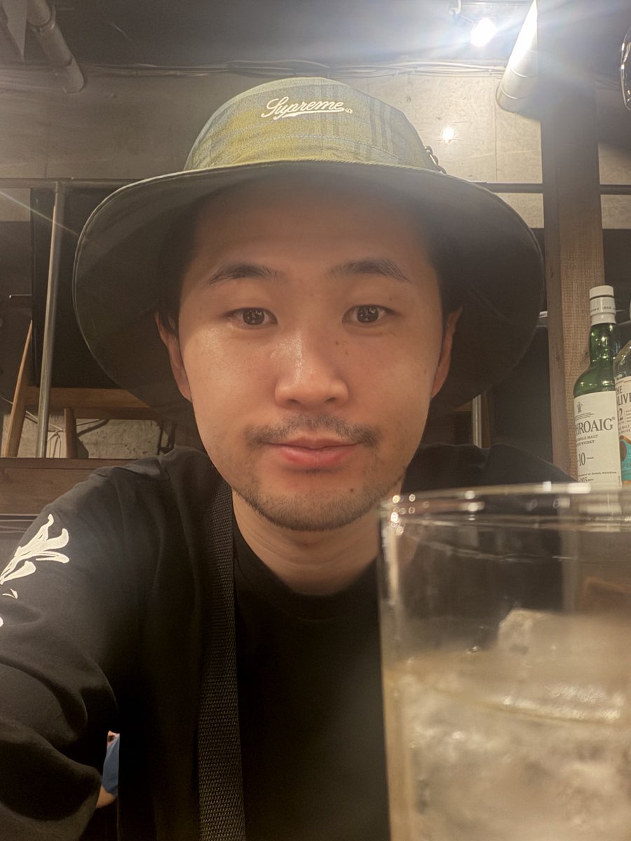26Jtb's tweet photo. 今日は初っ端から運が悪かった(着いてはいるね笑)けど、一日頑張った！！

ご褒美の一杯いただきます！🥃

本日もお疲れ様でしたー♪ https://t.co/Tpn780tA0g