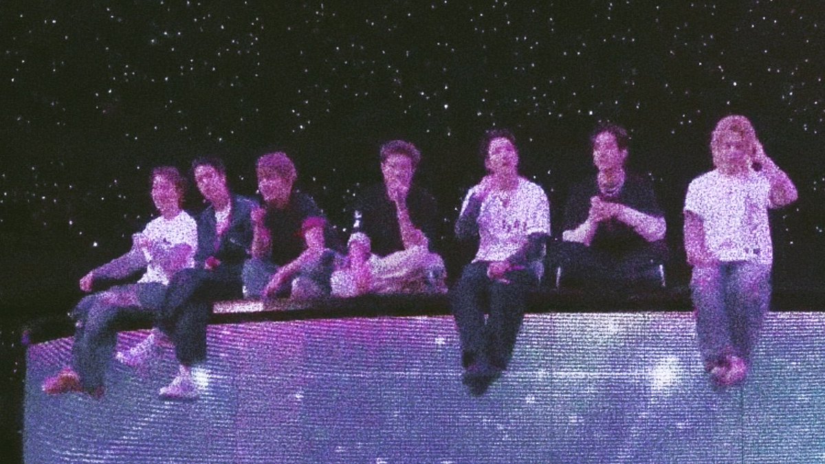ima_26823's tweet photo. Happiest 13th Anniversary😍!! I hope BTS and the ARMY are always with us like this. I'm so happy that we have an idols like you, and thank you for coming into my life. Everyone, take care of yourself and I'll cheer for all the concerts! Happy 2026 Festa again!!💜

#방탄소년단 ⁷ https://t.co/ihPXR2tig3