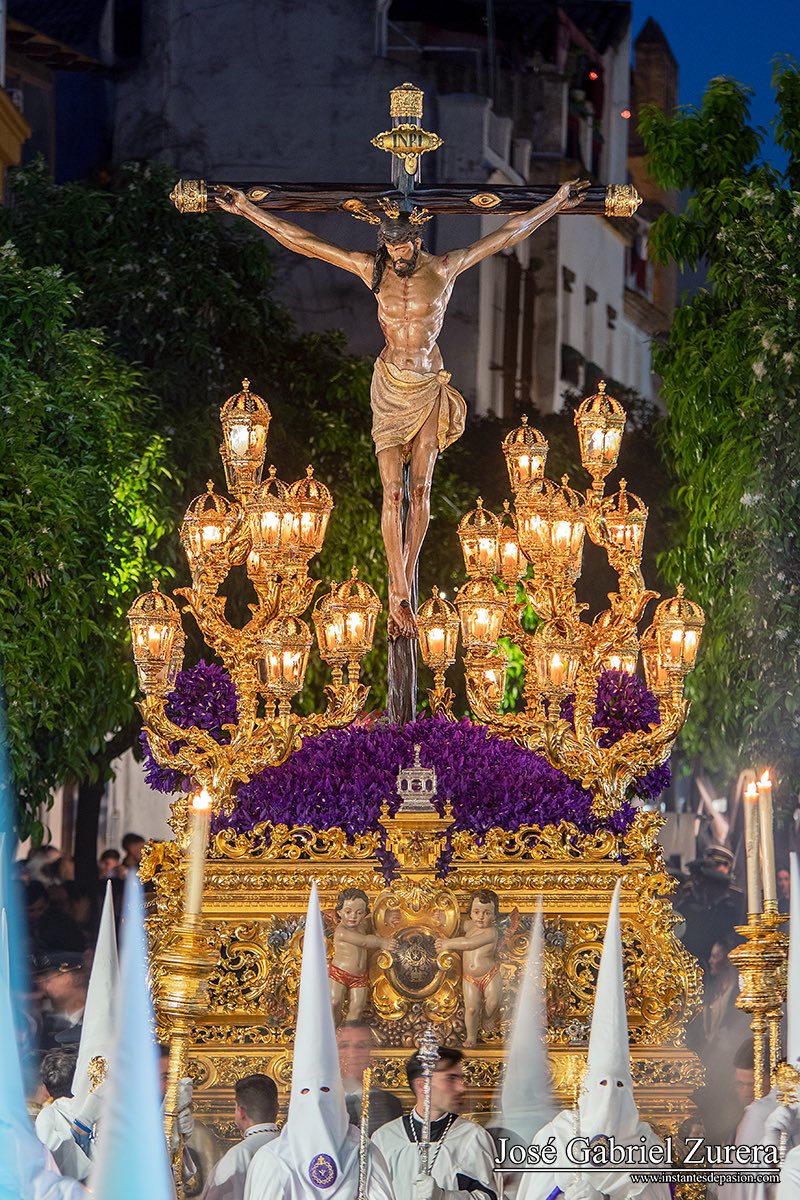 retablosdpasion's tweet photo. 🆕 La @misericordia_co irá con la BCT Coronación de Campillos de Málaga el próximo Miércoles Santo.

✒️ Se disipa así la duda de optar por el acompañamiento en silencio o con trío de capilla que demandaba un sector de la cofradía con el señor de San Pedro https://t.co/ik9yYY3FoQ