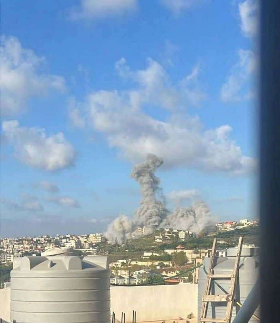 MOSSADil's tweet photo. BREAKING: Two Israeli airstrikes reported in the town of Sarafand, southern Lebanon. https://t.co/a5nwHCzivi