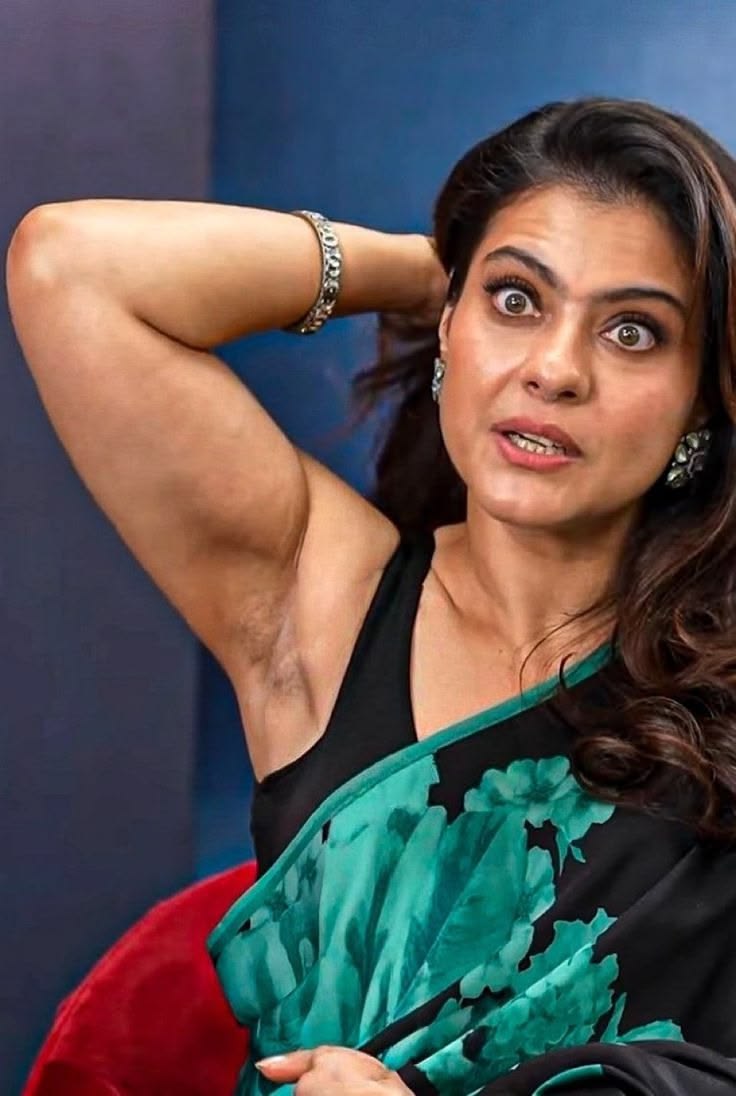 hotndcold18's tweet photo. #Kajol  hot 🔥 https://t.co/XHlodz4ciY
