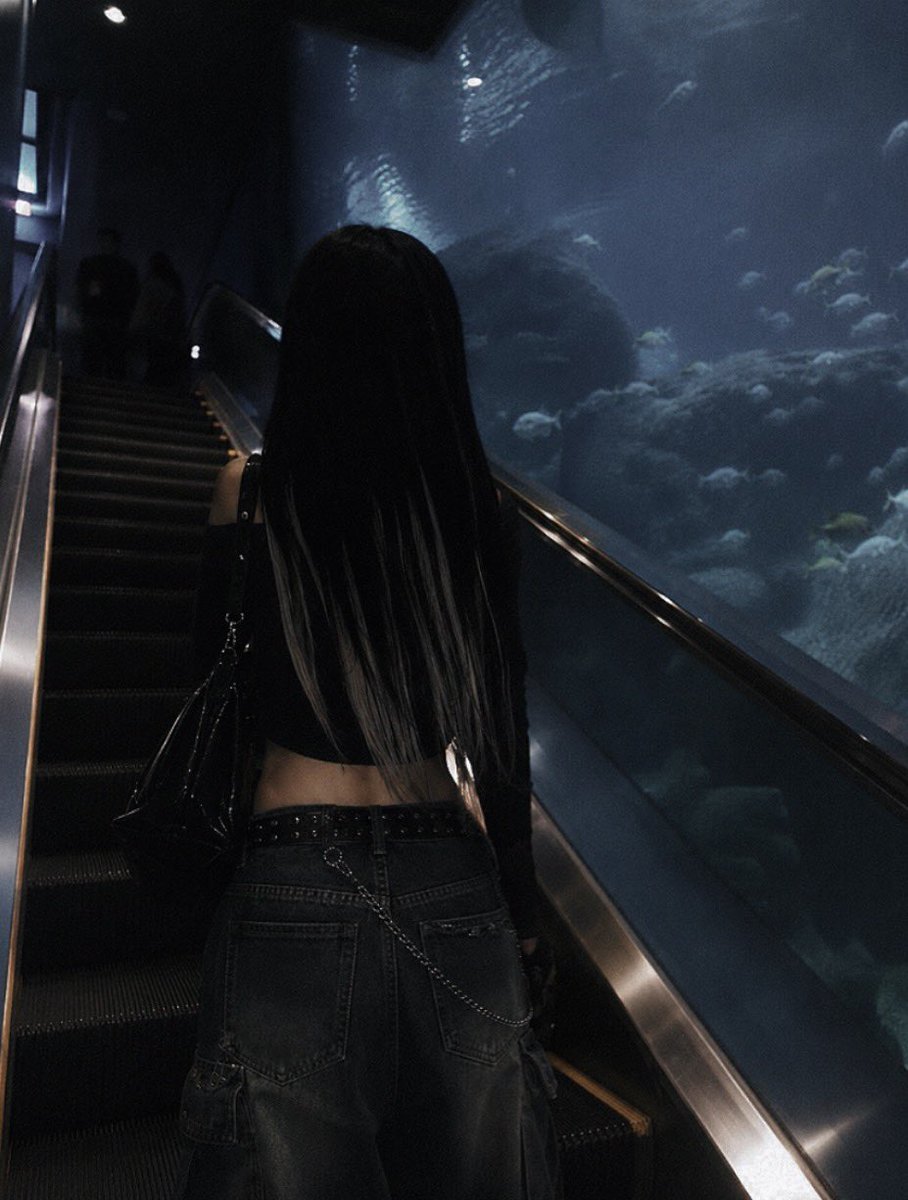 3htinp's tweet photo. 女の子の友達と水族館デートした時の写真！♡♡ https://t.co/kH3keQCQee