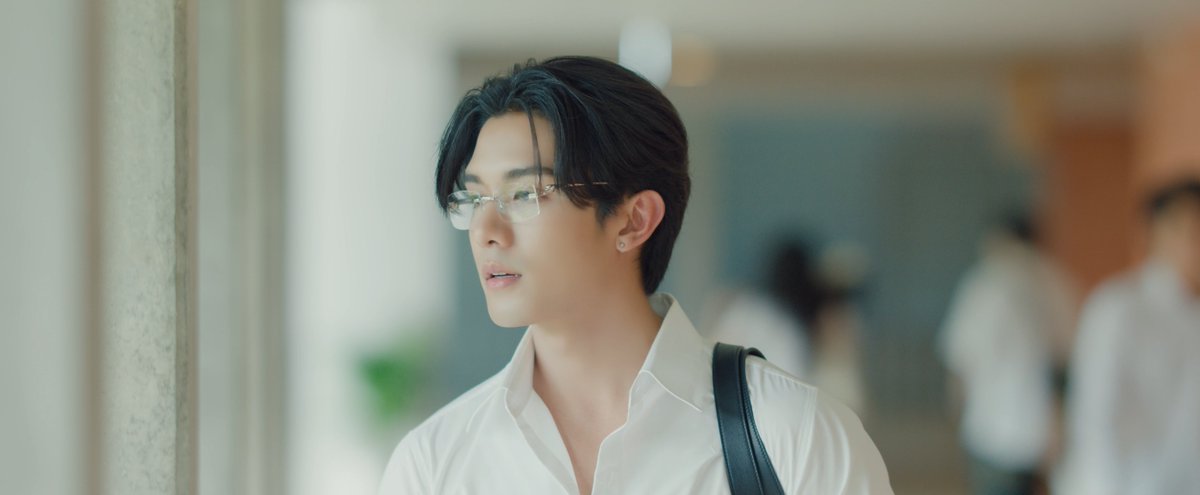 LoveUponaTimeTH's tweet photo. แม้จะคุณติณณภพจะวางแผนให้คุณณคุณจำเรื่องราวในอดีตได้ แต่ก็ยังคอยดูแลอยู่ห่าง ๆ อย่างห่วง ๆ และแอบหวงนิสนุง  🤏🏻✨

LOVE UPON A TIME FINAL EP 
#ภพเธอตอนจบ https://t.co/vXx5Sv2cN0