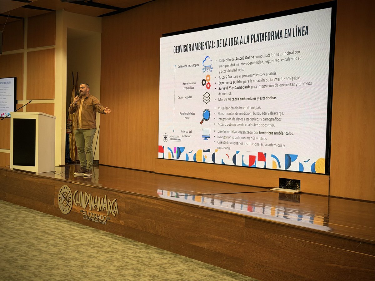 SBVerdeCund's tweet photo. ¡Participamos en #GeoConecta: Datos Territoriales – GIS Day! presentando los avances del Geovisor Ambiental de Cundinamarca y los tableros de control desarrollados en ArcGIS, herramientas que permiten visualizar, analizar y hacer seguimiento a la gestión ambiental del territorio. https://t.co/ewTB0fNEwk