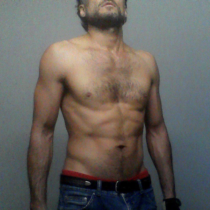 zeotres's tweet photo. entrené con ropa 😉 https://t.co/eGUvi6nPKL