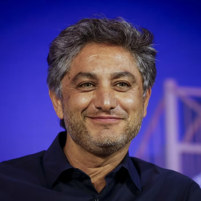 exec_sum's tweet photo. BREAKING: Elon Musk's best friend Antonio Gracias will make $68B from the SpaceX IPO https://t.co/YrI7MzYJ3m