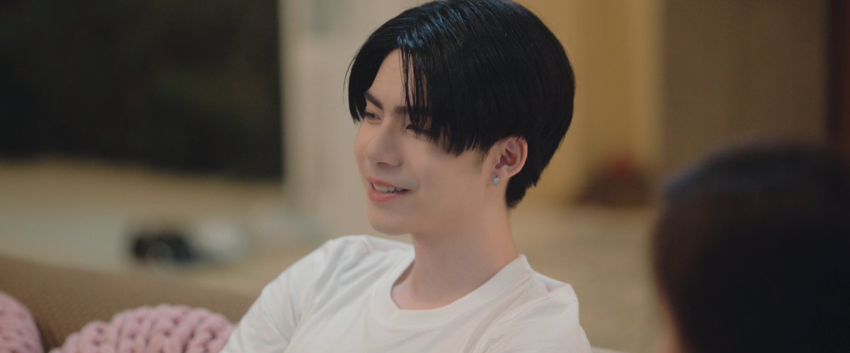 LoveUponaTimeTH's tweet photo. เพราะได้รับการเรียนรู้และปลูกฝังที่ดี ไม่ว่าจะคุณเกล้าหรือคุณณคุณ ต่างก็เป็นคนที่ซื่อสัตย์ต่อความถูกต้อง และ… ความรู้สึกต่อหัวใจ 🥰

LOVE UPON A TIME FINAL EP
#ภพเธอตอนจบ https://t.co/iaoEVUNnOn