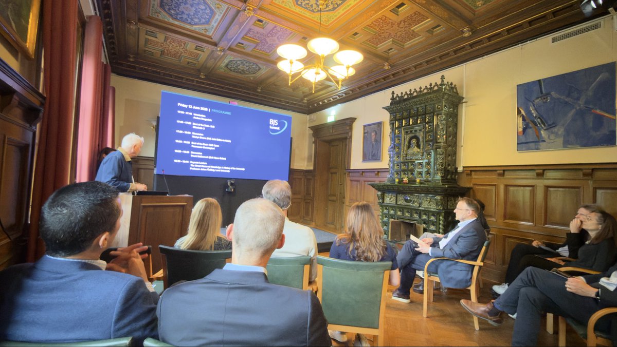 juliomayol's tweet photo. The #BJSFoundation summer council meeting
@BJSurgery @BjsOpen @BJSAcademy https://t.co/jIo1TzsDCz