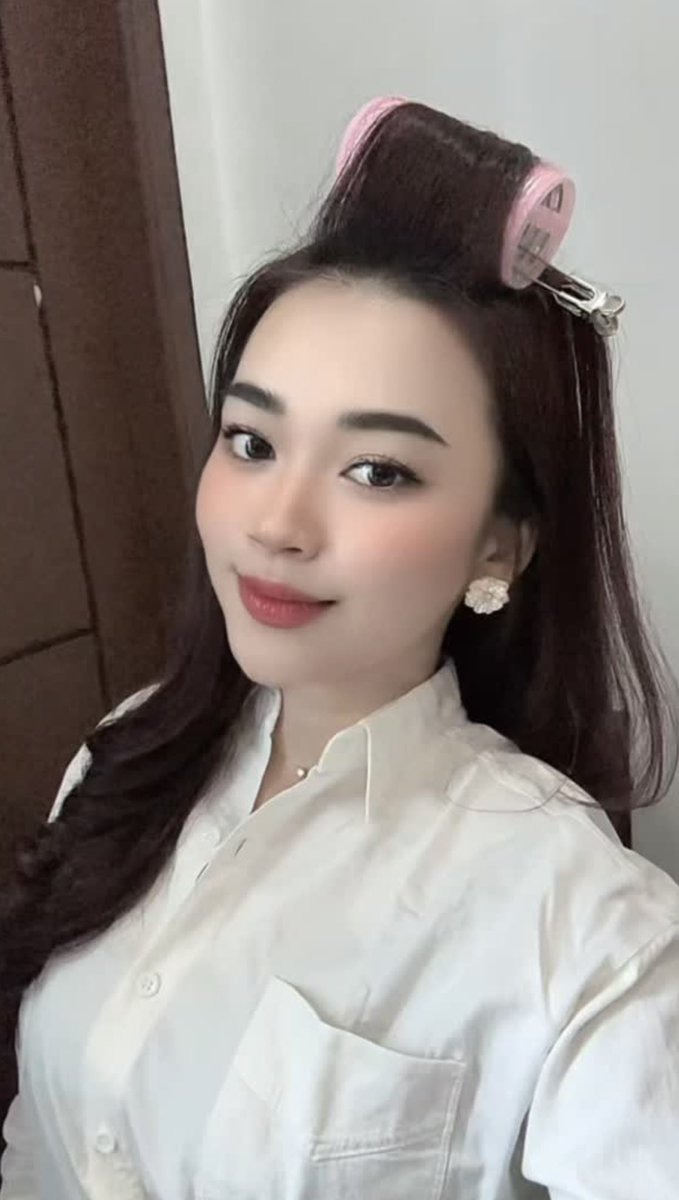 Sherin tweet media