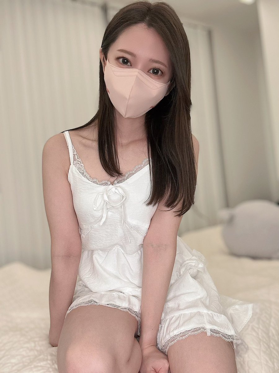 remitiro_'s tweet photo. 仕事お休みだから寝すぎちゃった😢 https://t.co/550hNu6C5Z
