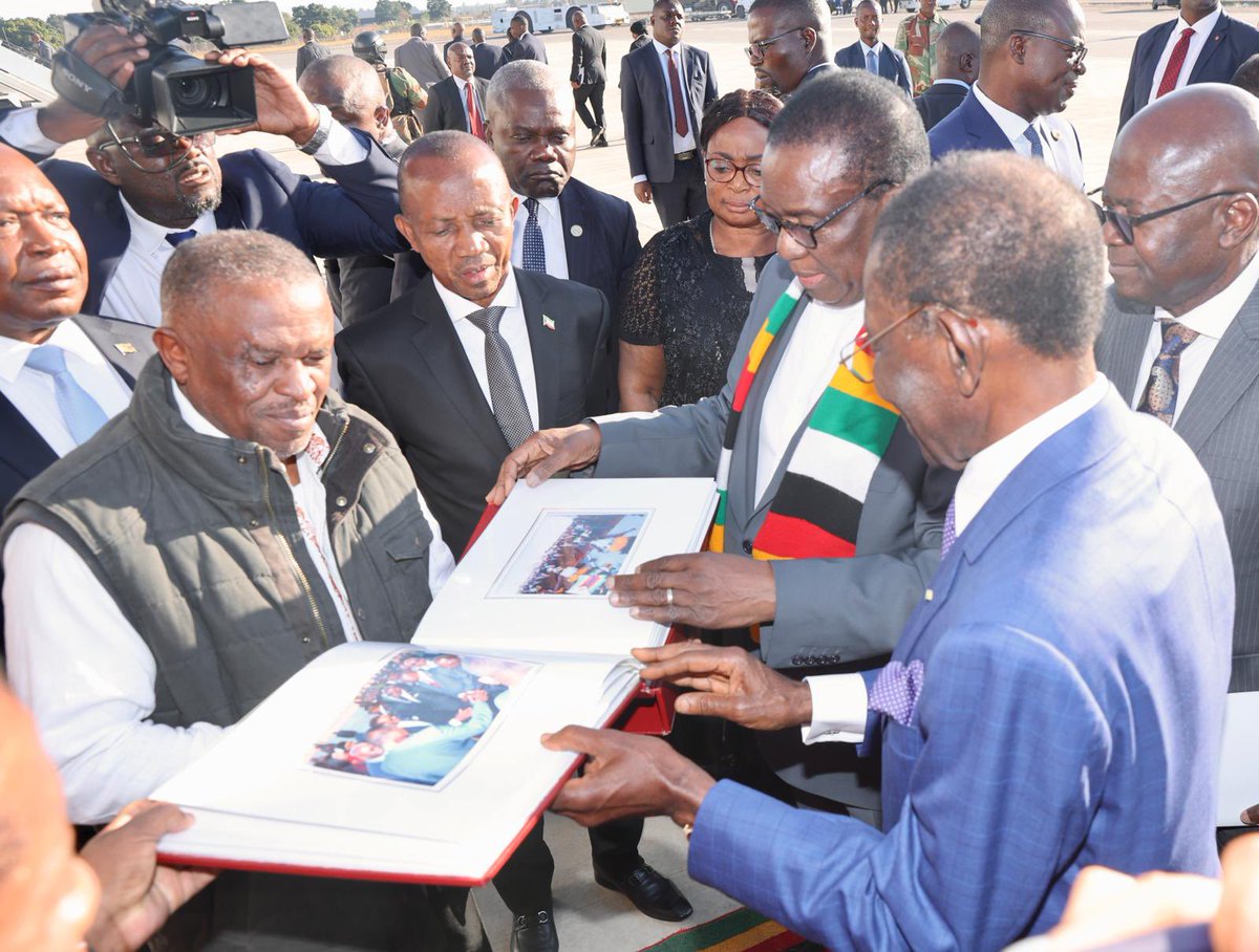 DeptCommsZW's tweet photo. H.E. President @edmnangagwa and his Equatorial Guinea  counterpart, H.E. President Teodoro Obiang Nguema Mbasogo oversee the signing of agreements as part of the inaugural Joint Permanent Commission on Cooperation (JPCC). 

The agreements signed today reaffirm commitments on trade, mining, agriculture, education, energy, transport, fisheries, tourism, mutual recognition of qualifications and wildlife management.
Key points that were raised include:
   - Both sides called for deeper economic cooperation + removing tariff/non-tariff barriers.
   - The President thanked Equatorial Guinea for supporting the removal of sanctions on Zimbabwe and backing Zim’s 2027-2028 UNSC bid. 
   - “African solutions to African problems” was the shared vision by the sister republics.

This is the first Joint Permanent Commission on Cooperation between Harare & Malabo. It’s the structured platform to manage all future cooperation and builds on agreements signed when President Mnangagwa visited Malabo in Feb 2023.

Meanwhile President Mbasogo has left Harare for Equatorial Guinea. He was seen off at RGM International Airport by President Mnangagwa.
