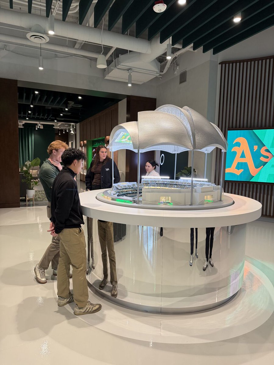 Tyson_Group's tweet photo. Our team recently had the opportunity to work again with the Legends Global and Athletics sales and service teams in Las Vegas. During this session, we focused on refining sales processes and elevating presentation effectiveness within the experience center environment. https://t.co/99RMvNxlQL